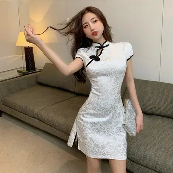 Тонкое жаккардовое платье с пряжкой в китайском стиле в стиле ретро, улучшенная версия элегантного раздельного платья cheongsam girl young